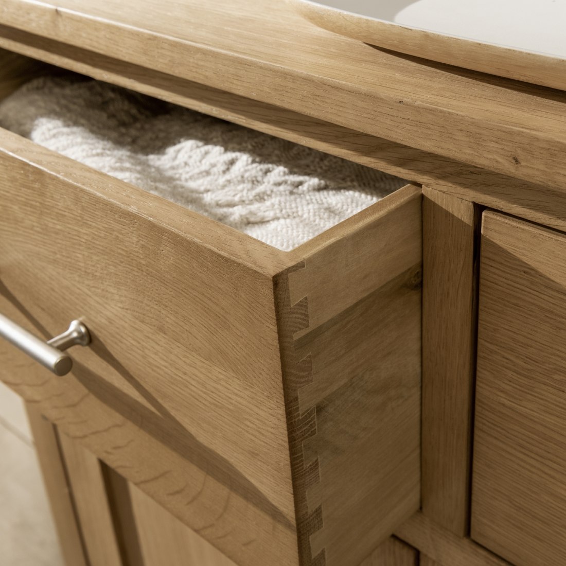 Chester Oak 80cm TV Unit