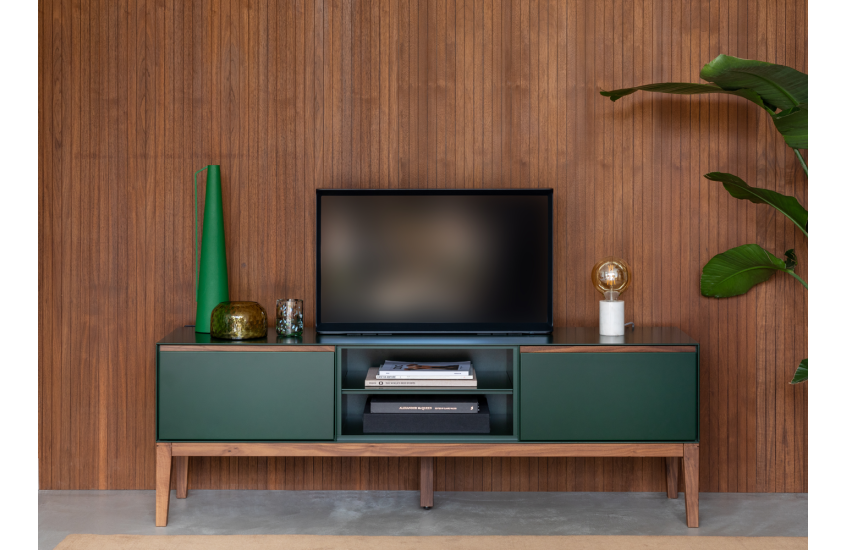 Lars Green AV Unit