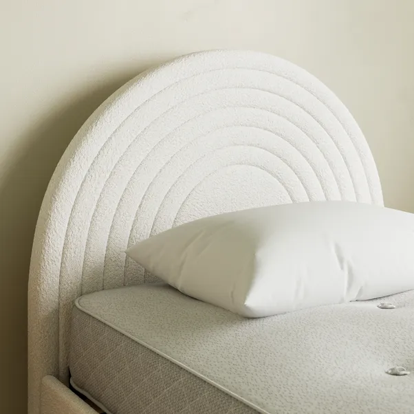 Pennie Rainbow Boucle Single Bed