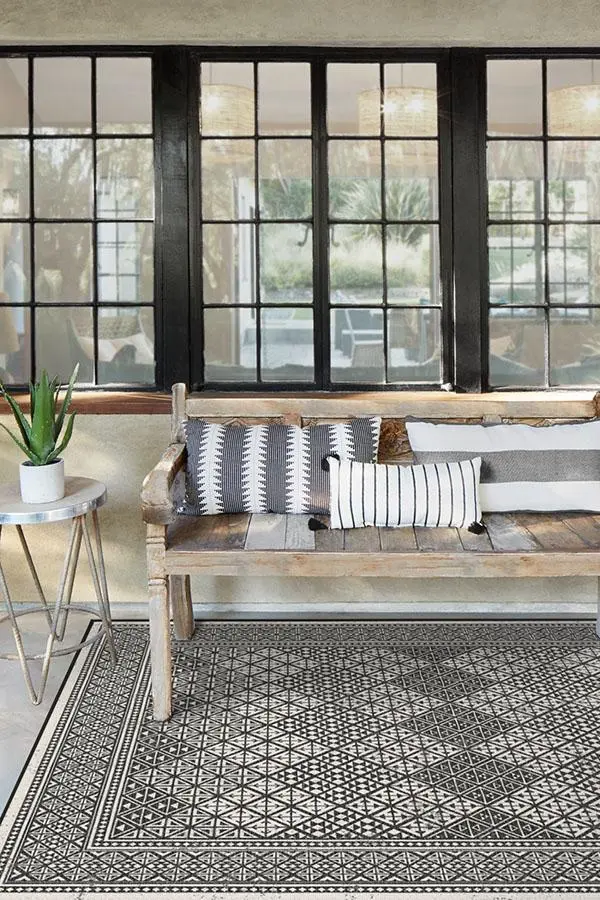 Loseta Black Outdoor Carpet