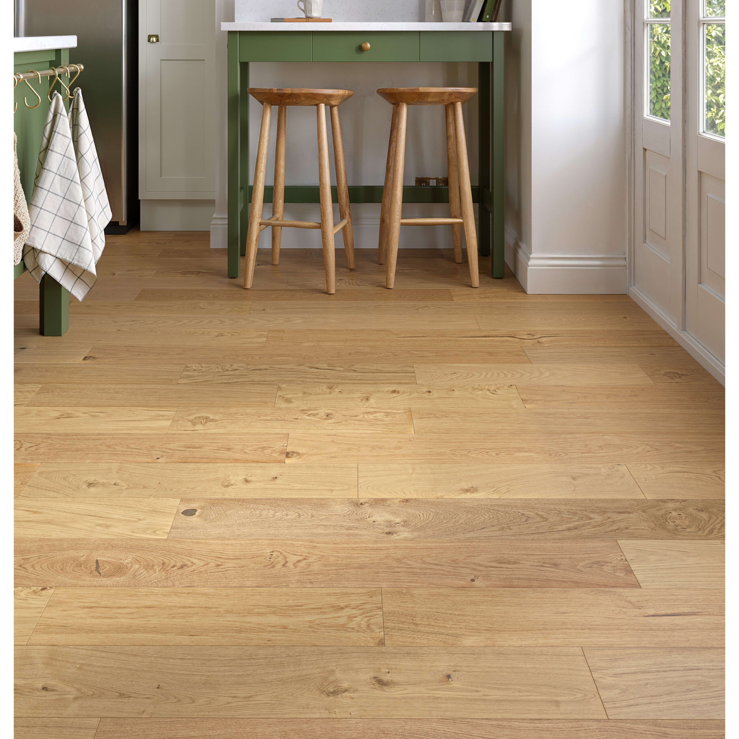 Nature Light Oak Solid Wood Flooring
