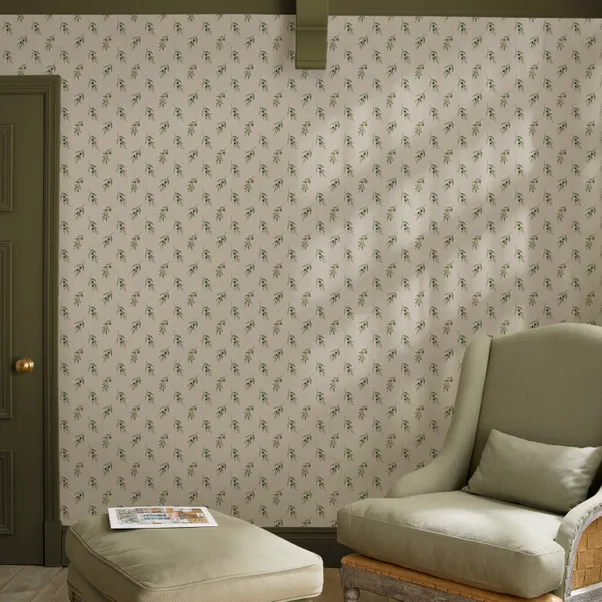 Olive Branch Living room Wallpaper