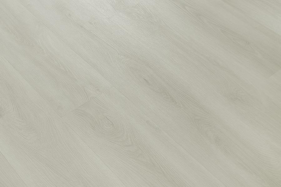 Pearl Oak Vinyl Plank Flooring