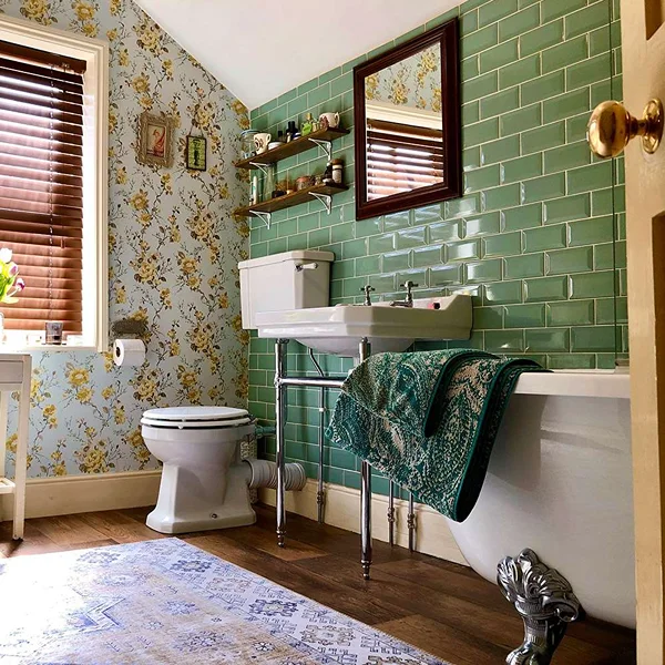 old bathroom renovation